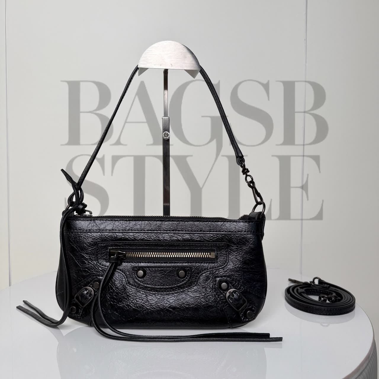 BALENCIAGA WOMEN'S LE CITY POUCH ON STRAP IN BLACK ‎8639602ABEK1000 (25*14*4cm) — Bags