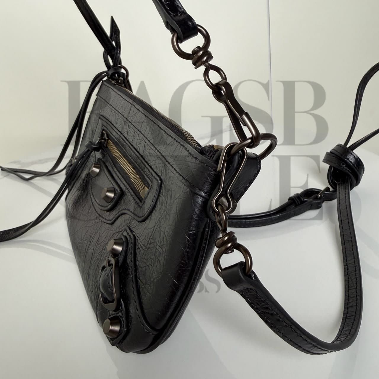 BALENCIAGA WOMEN'S LE CITY POUCH ON STRAP IN BLACK ‎8639602ABEK1000 (25*14*4cm) — Bags