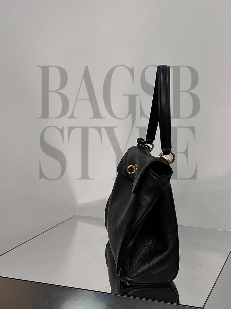 BALENCIAGA WOMEN'S RODEO HANDBAG 813698450 (35*23.5*11cm) — Bags