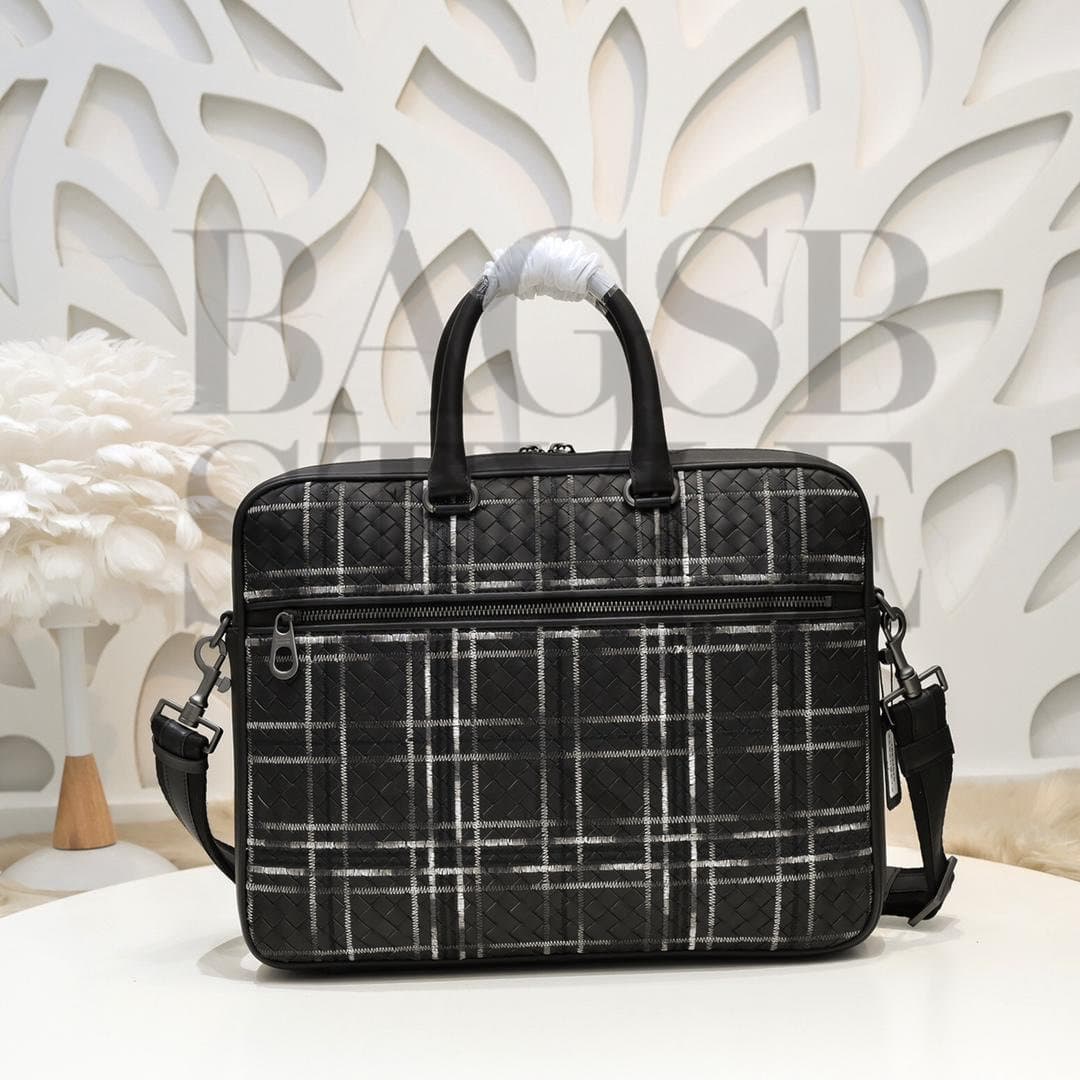 BOTTEA VENETA CHECKERED BRIEFCASE (38*30*7cm) — Bags