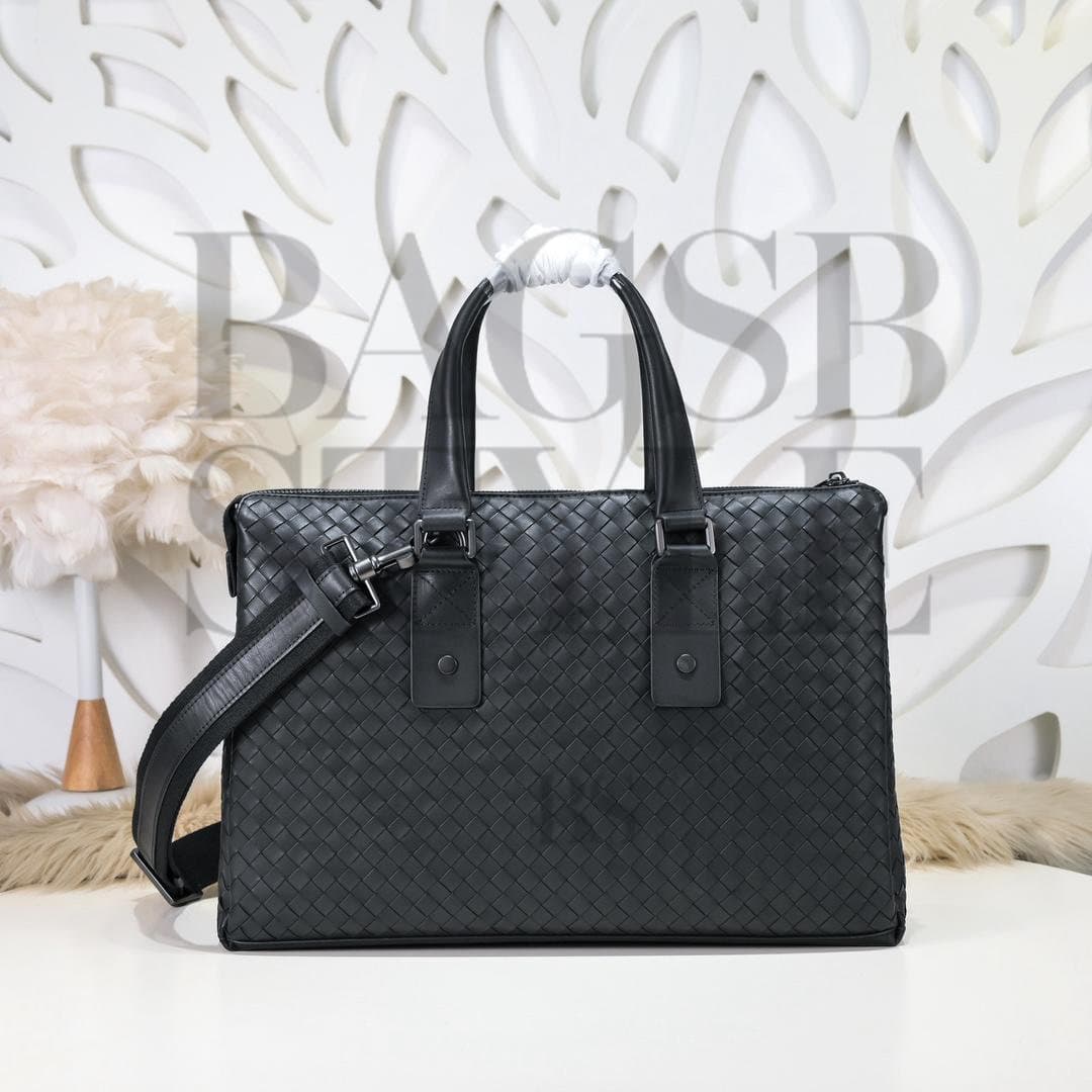 BOTTEA VENETA SLIM INTRECCIATO BRIEFCASE (38*26*9cm) — Bags