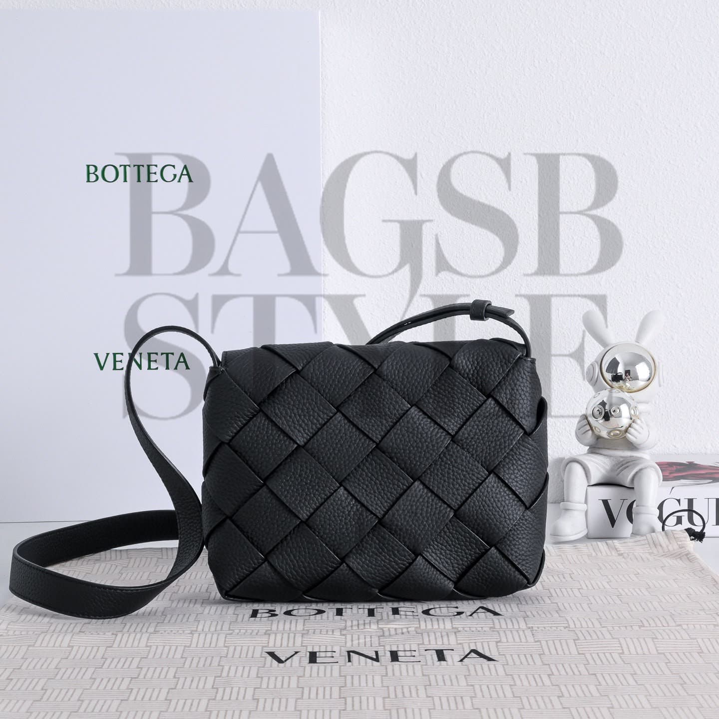 BOTTEGA VENETA DIAGO 795637V56A18803 (22.5 × 16.5 × 5.5 cm) — Bags