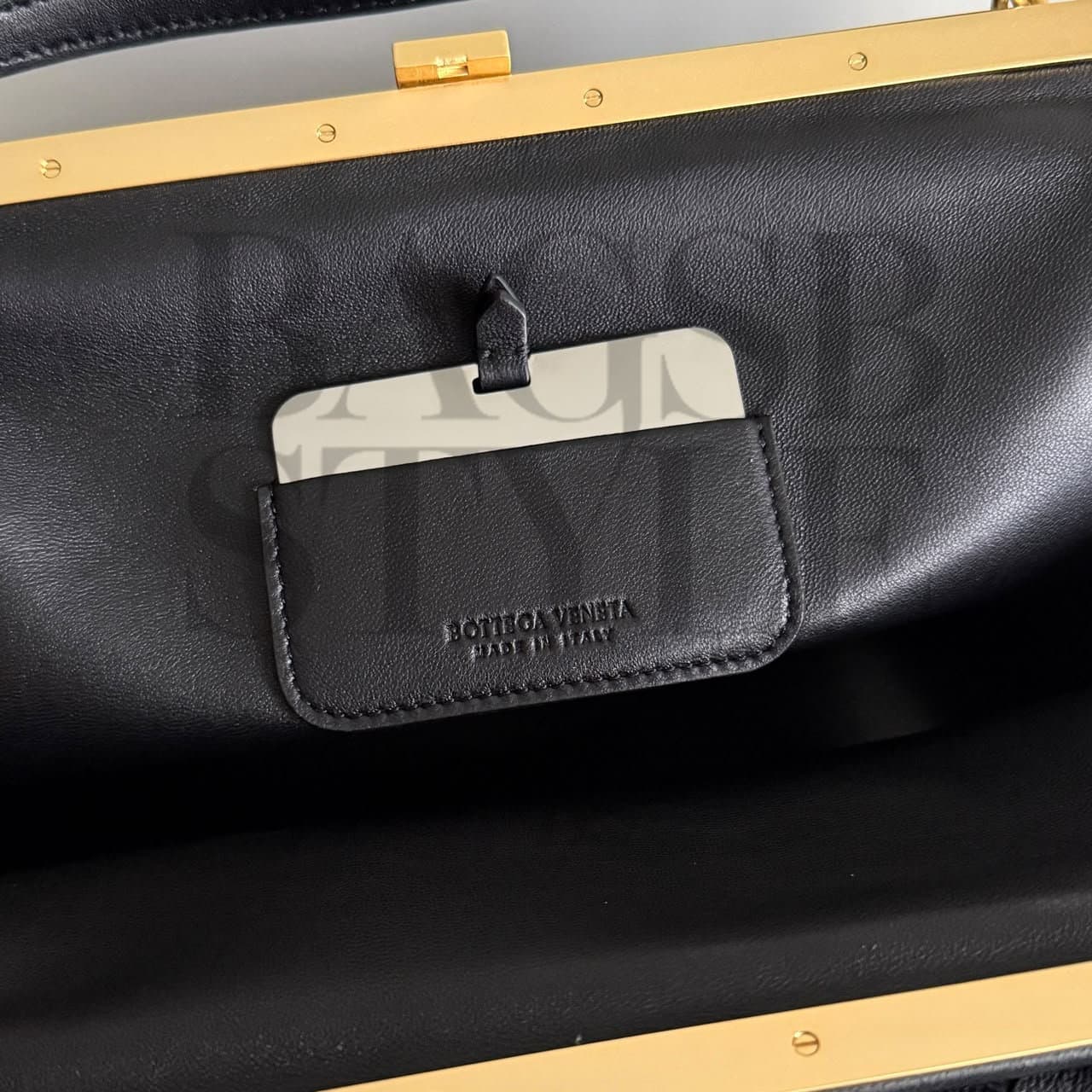 BOTTEGA VENETA THE 1998 868128 (37 × 18 × 16 cm) — Bags