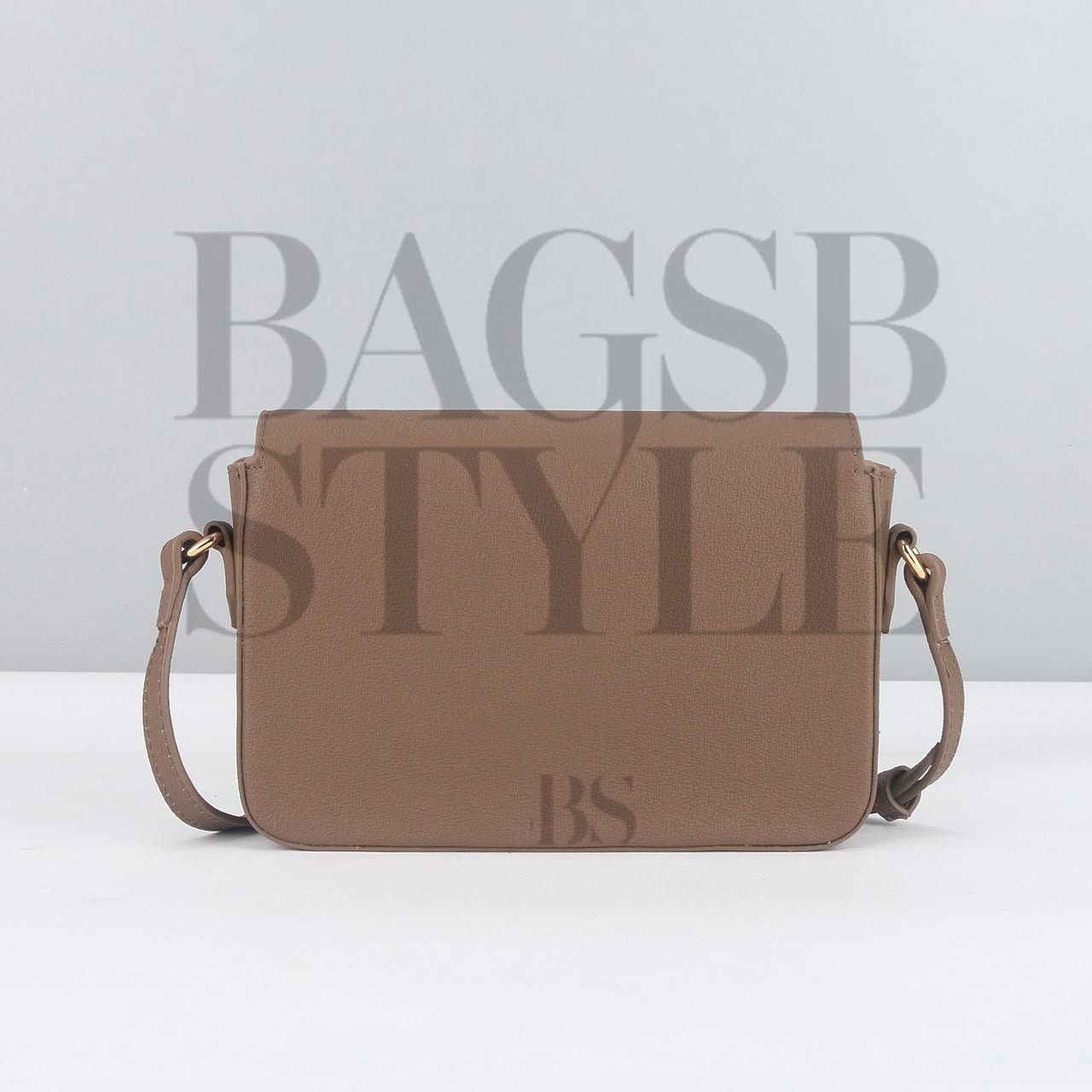 BURBERRY CROSSBODY BAG (20 × 13 × 4 cm) — Bags