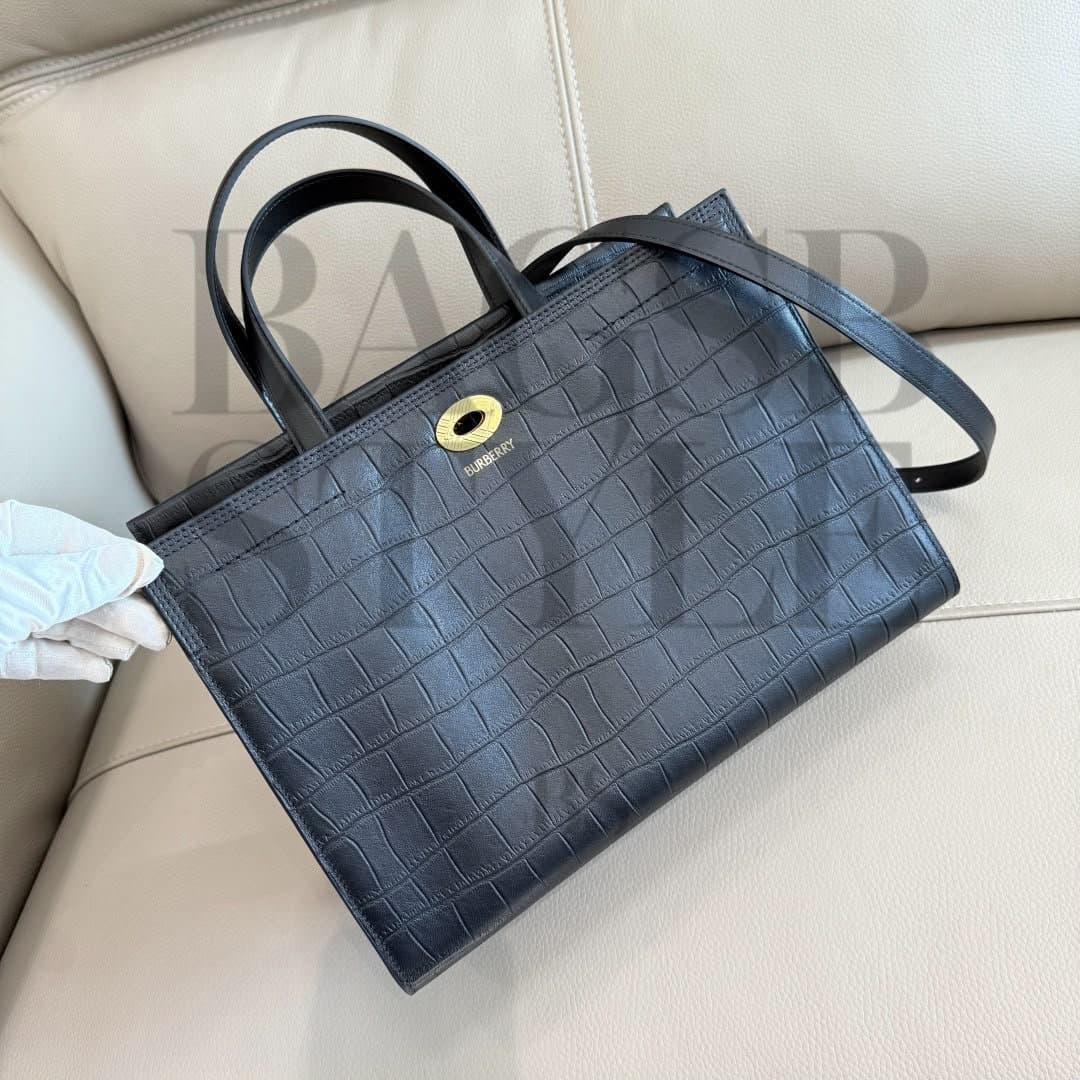BURBERRY SMALL COTSWOLDS TOTE 81188911 (30.5*22.5*13cm) — Bags