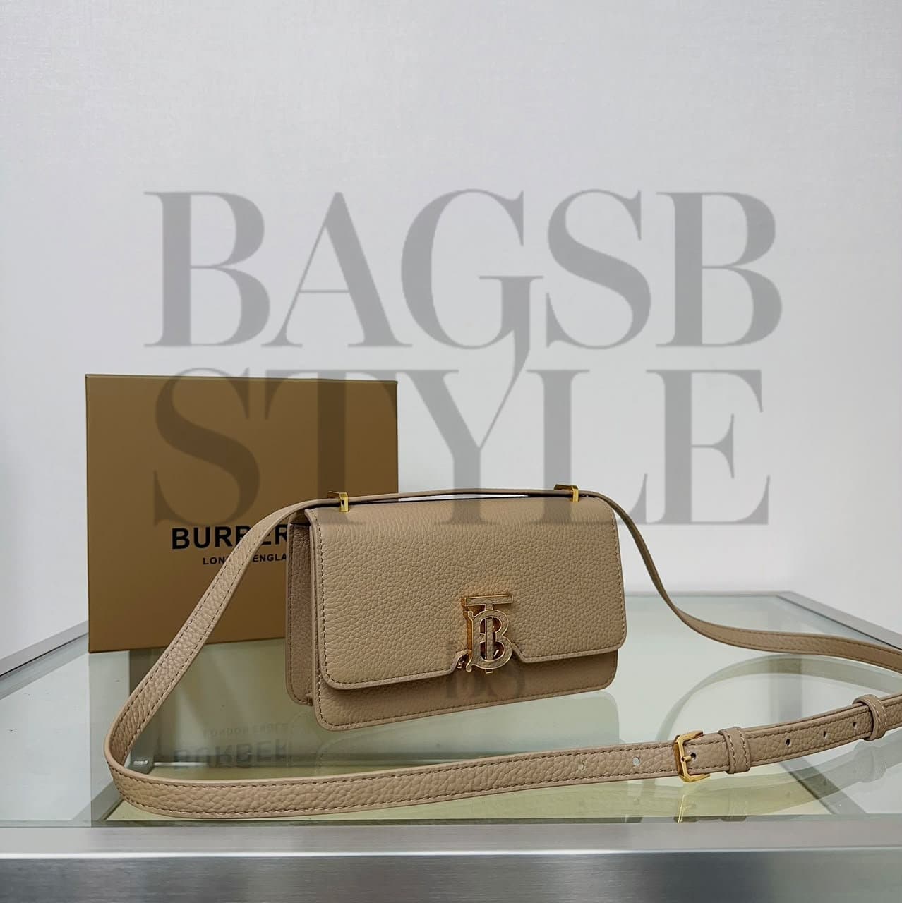 BURBERRY TB CROSSBODY BAG 80689141 (20*12.5*5.5cm) — Bags