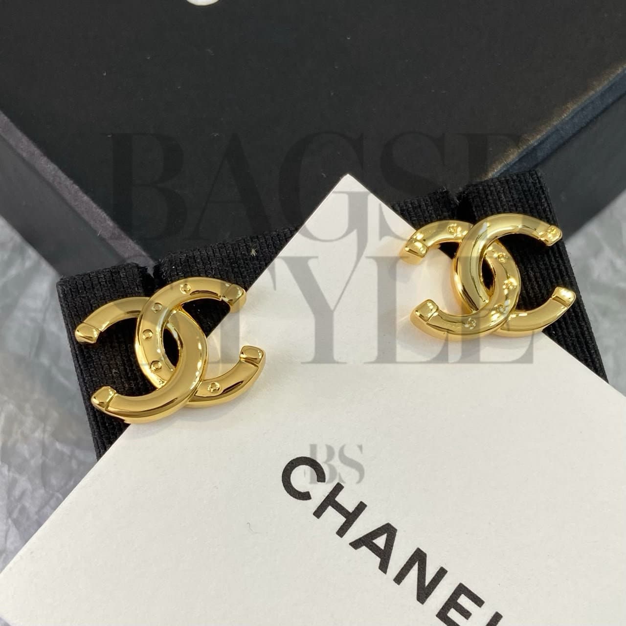 CHANEL CC EARRINGS ABH243 — Accessories