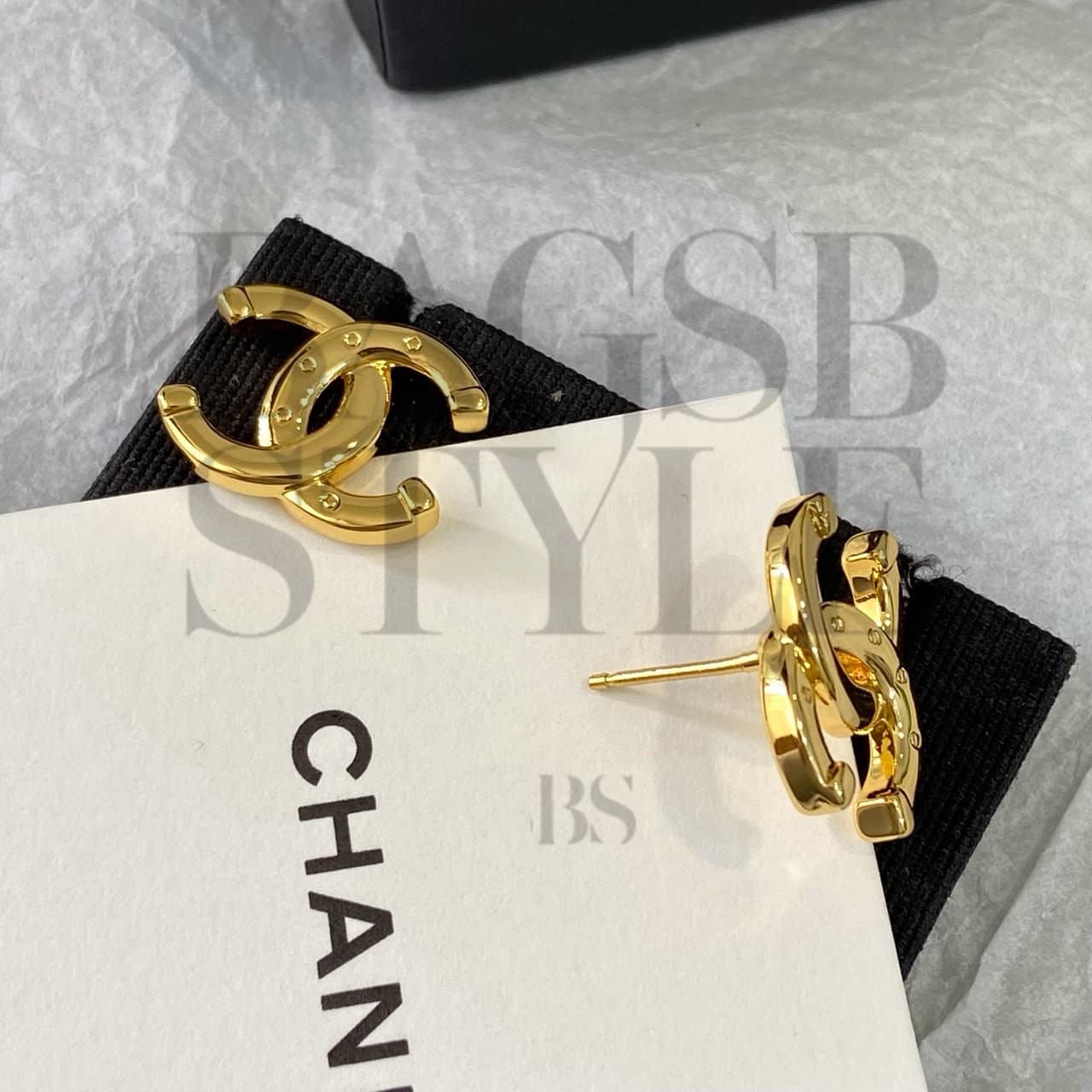 CHANEL CC EARRINGS ABH243 — Accessories