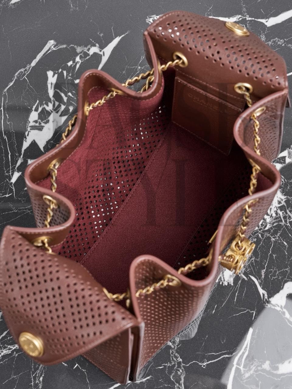 CHANEL MASTER 25 SMALL HANDBAG AS5293 (30*26*14cm) — Bags