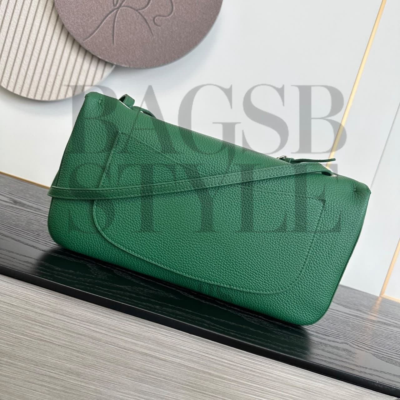 CHANEL MASTER MAXI FLAP BAG AS6231 (32 × 19.5 × 10 cm) — Bags