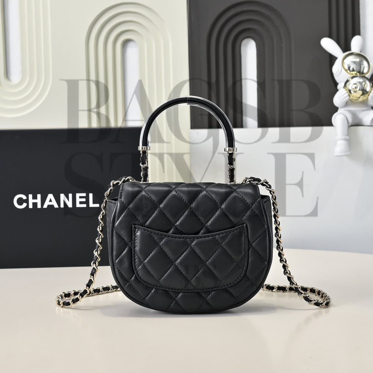 CHANEL MASTER QUILTED LAMBSKIN IN THE LOOP HANDLE FLAP BAG AP4410 (16*14*6.6cm) — Bags