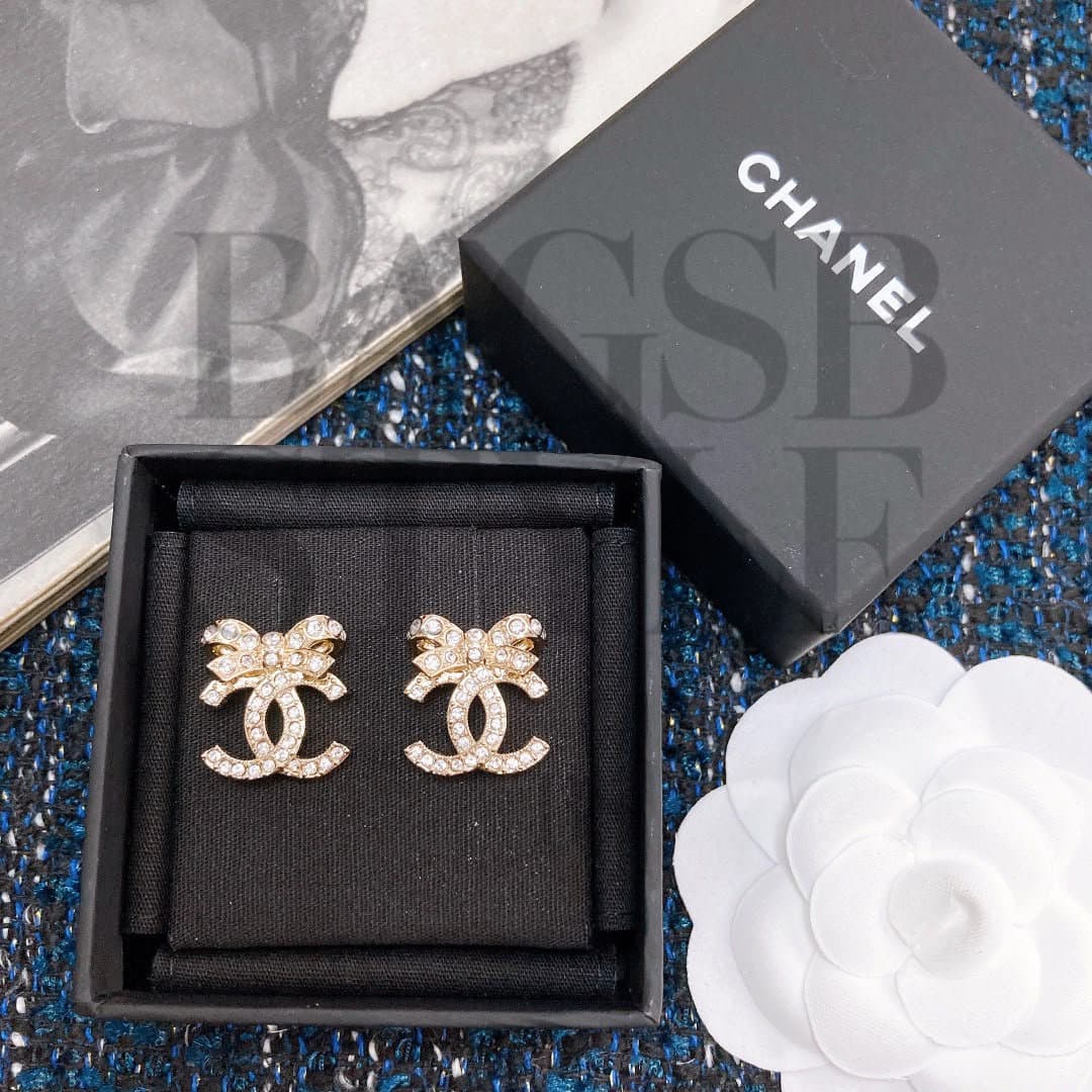 CHANEL STUD EARRINGS ABA922 — Accessories