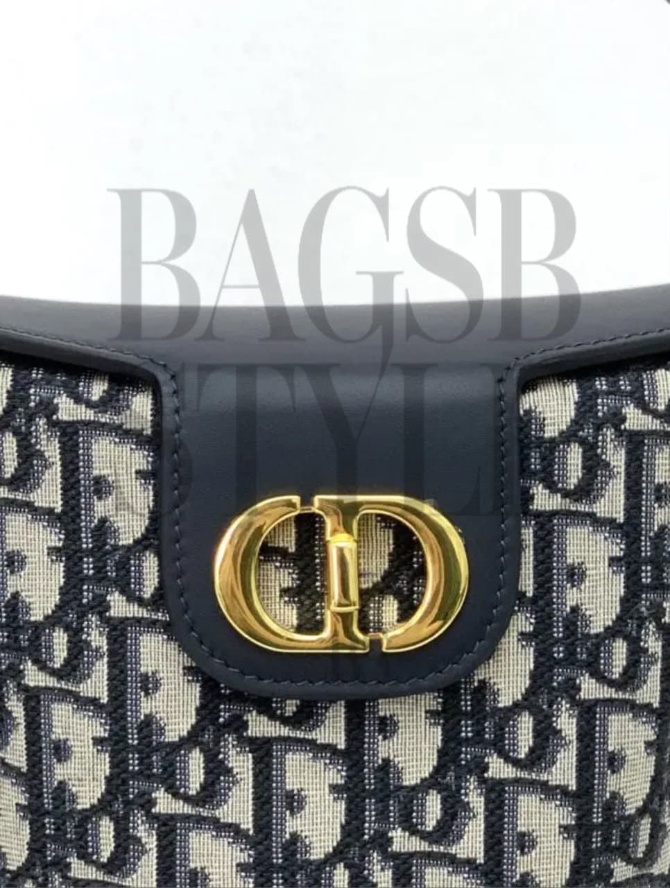 DIOR 30 MONTAIGNE AMBER CHAIN Size: 17x18x8CM — Bags