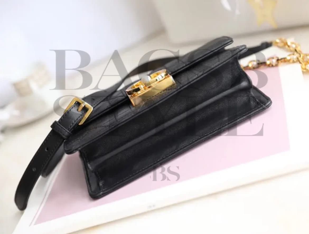 DIOR ANGE Size: 20 x 12 x 5 cm / 8 x 4.5 x 2 inches (Length x Height x Width) — Bags