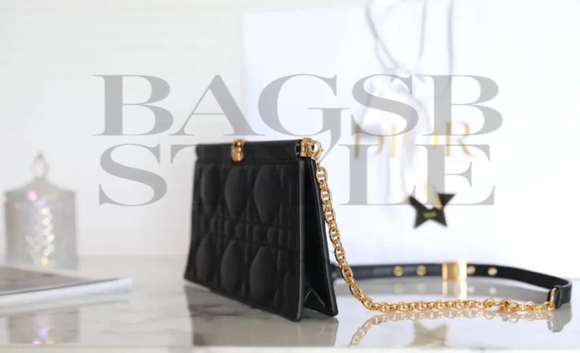 DIOR MISS CARO NOIRE CLUTCH. Size: 27.5 x 14 x11cm — Bags