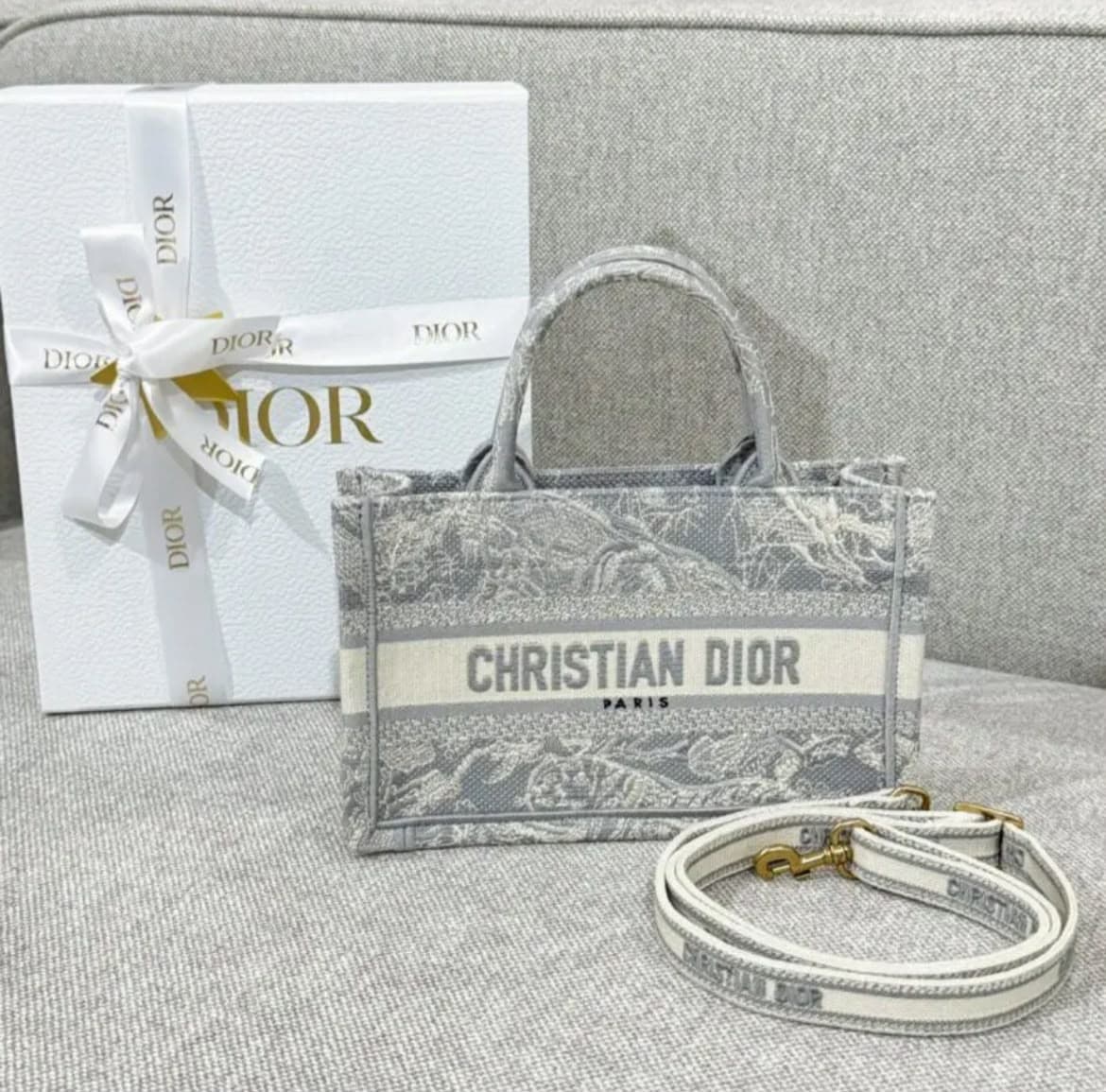 DIOR TOTE BOOK MINI GREY TIGER. Size Mini: Length 21.5 xHeight  13 x Width 7.5 cm / 8.5 x 5 x 3 inches — Bags