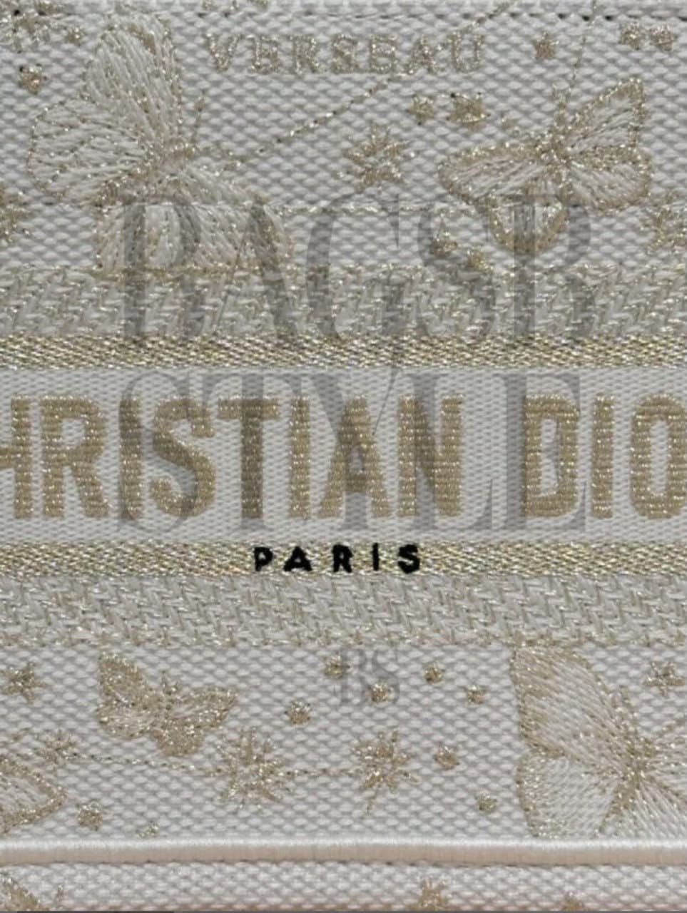 DIOR TOTE BOOK MINI . Size Mini: Length 21.5 xHeight  13 x Width 7.5 cm / 8.5 x 5 x 3 inches — Bags
