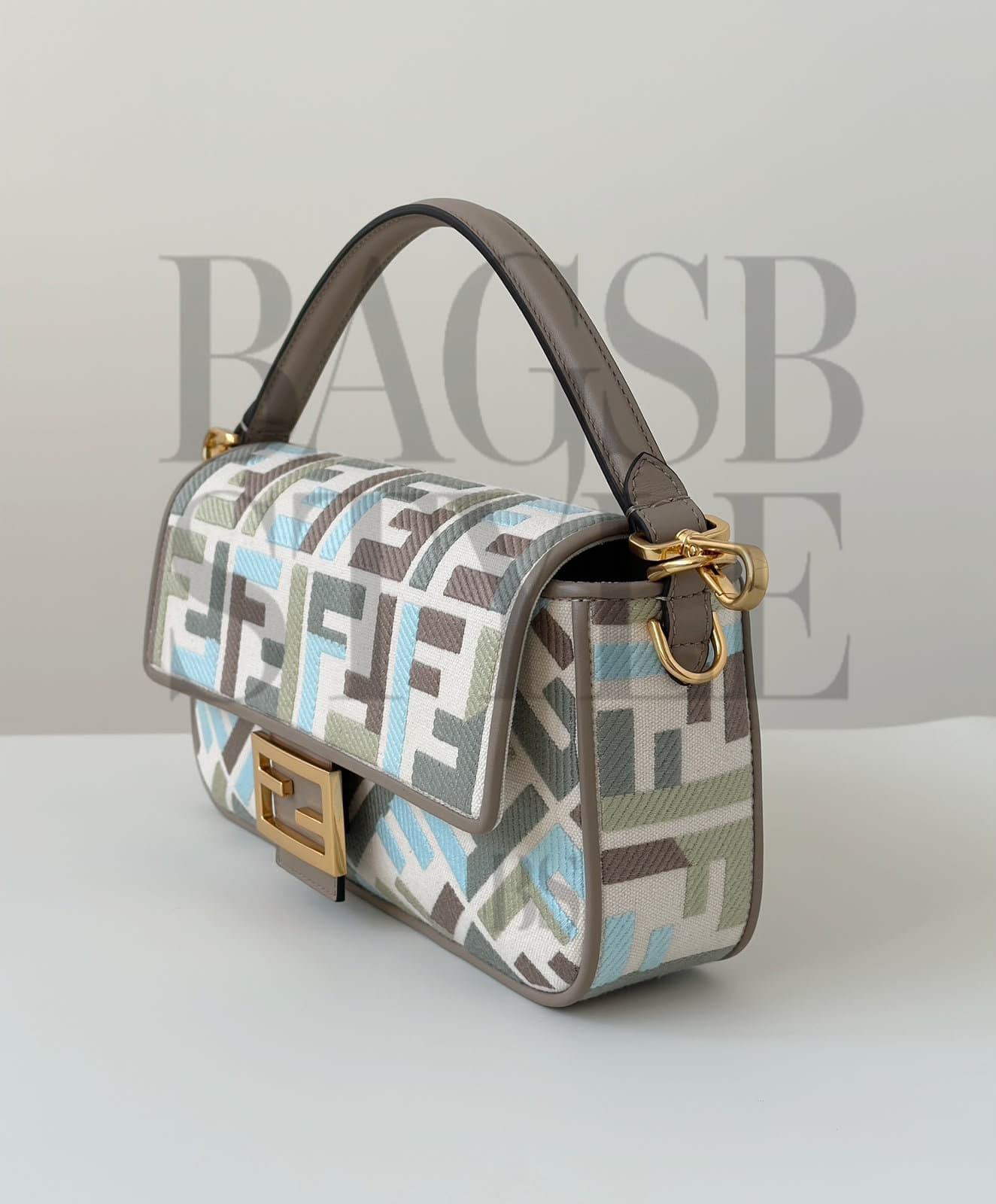 FENDI BAGUETTE FF BAG (27*14*6cm) — Bags
