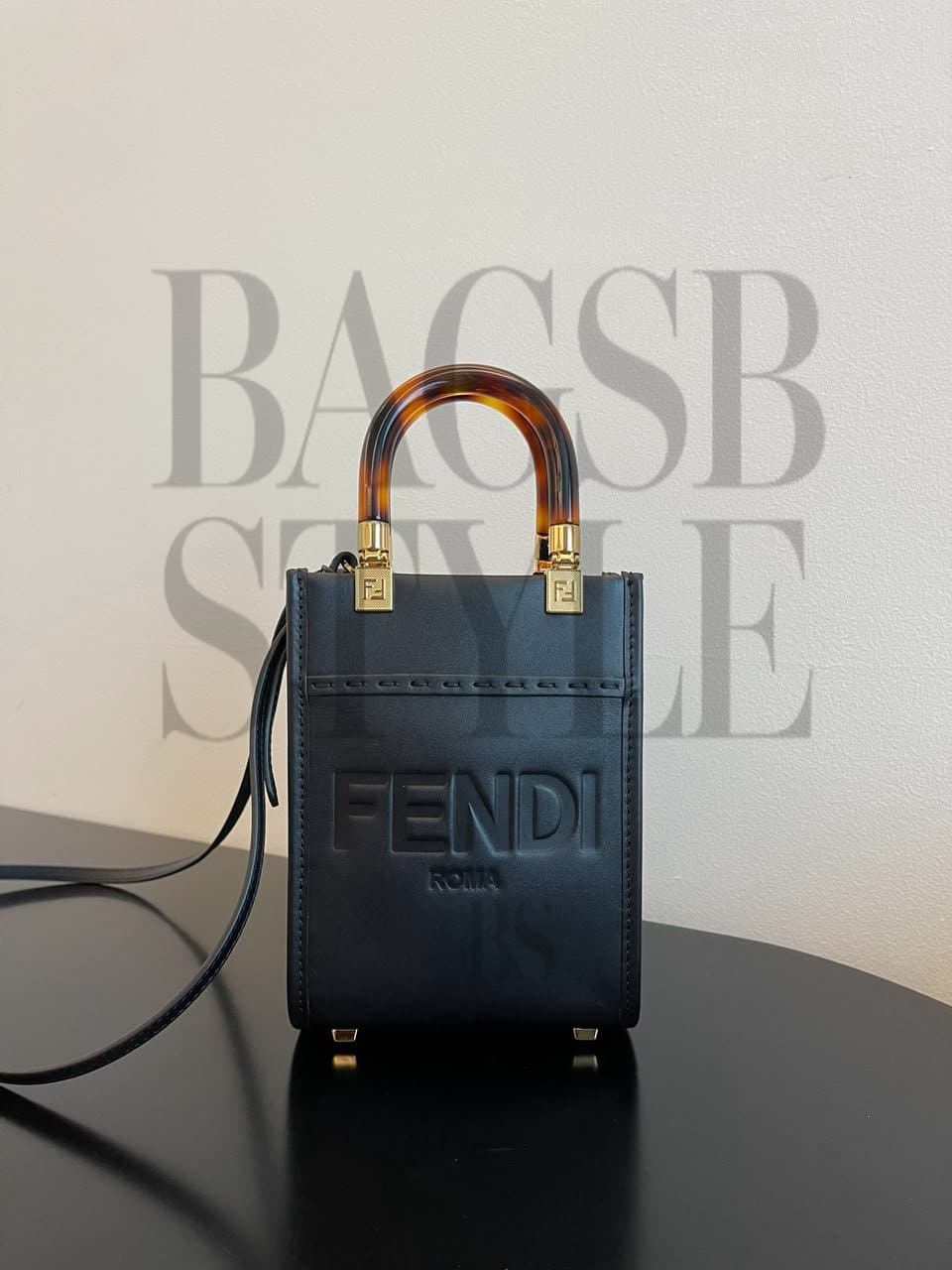 FENDI VERTIGO MINI SUNSHINE SHOPPER 8BS051 (18*13*6.5cm) — Bags