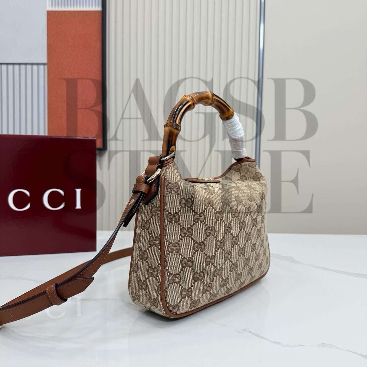GUCCI DIANA SMALL SHOULDER BAG 799865 (24*15*5cm) — Bags