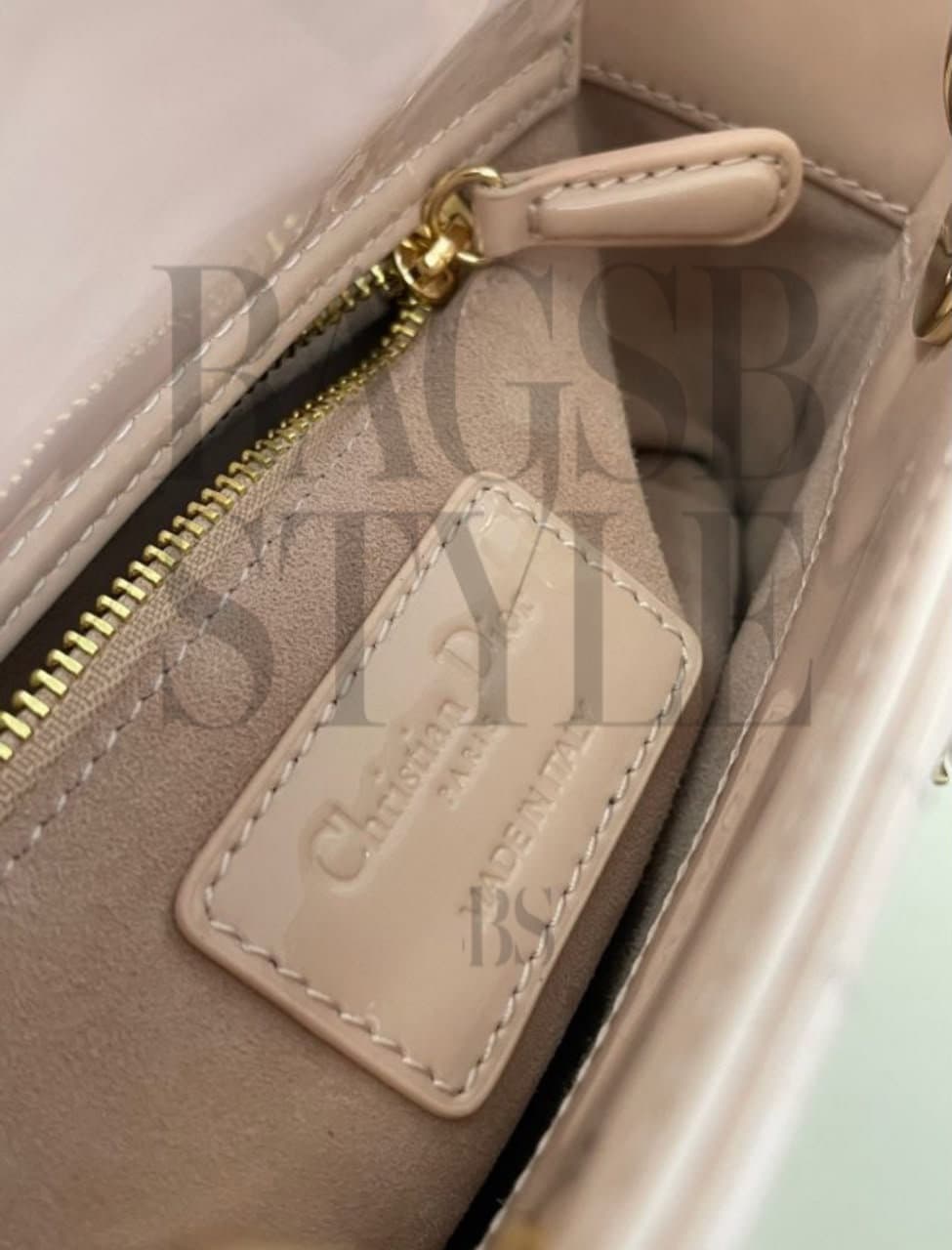 LADY DIOR MINI. Size: 17 × 15 × 7 cm — Bags