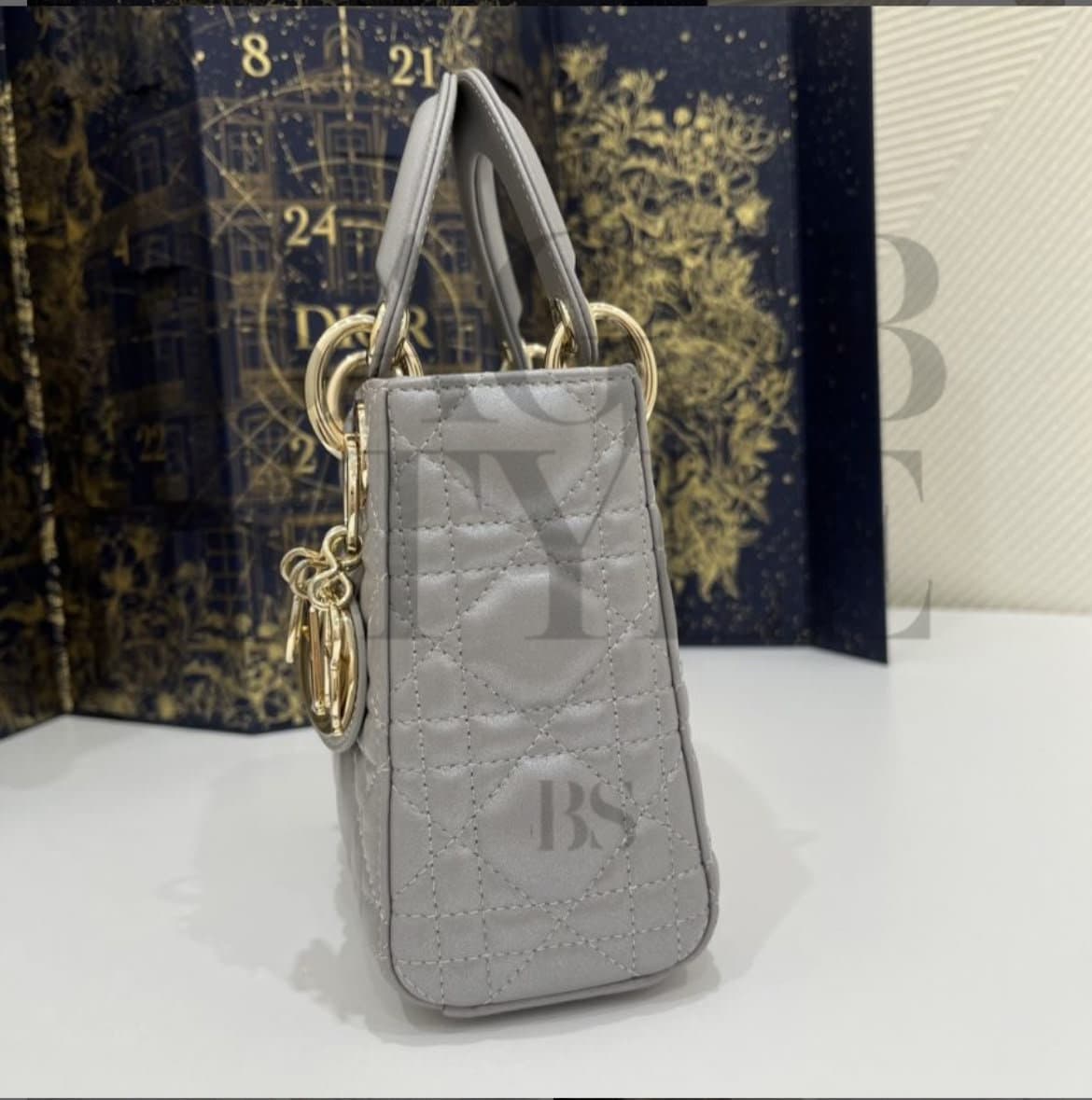 LADY DIOR MINI. Size: 17 × 15 × 7 cm — Bags