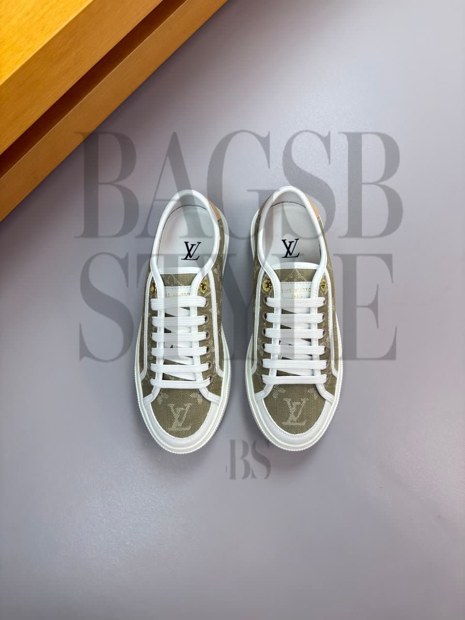 LOUIS VUITTON LV LAGOON SNEAKER — Shoes