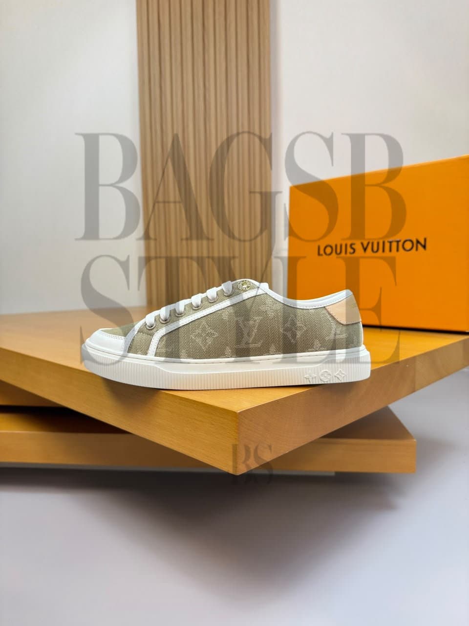 LOUIS VUITTON LV LAGOON SNEAKER — Shoes
