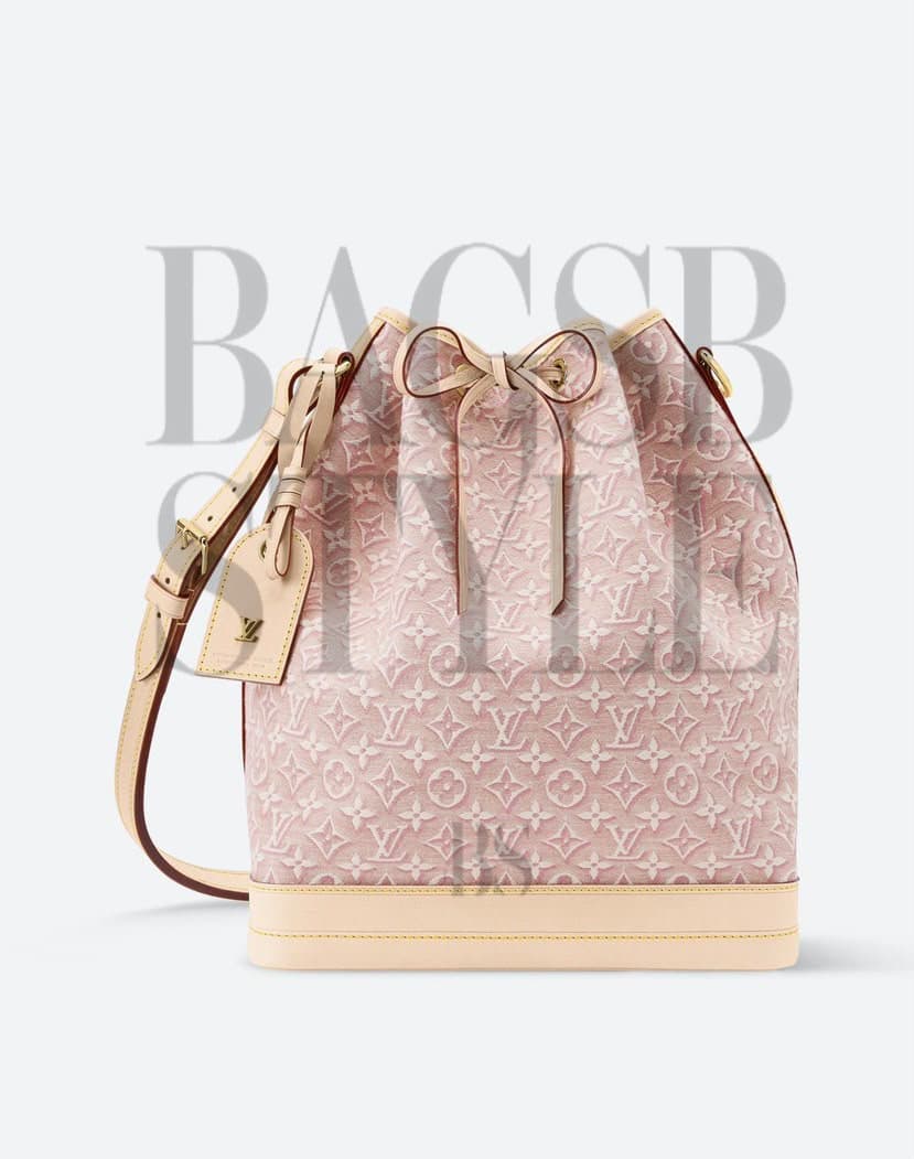 LOUIS VUITTON MASTER NOÉ M28714 (36 × 27.5 × 20 cm) — Bags