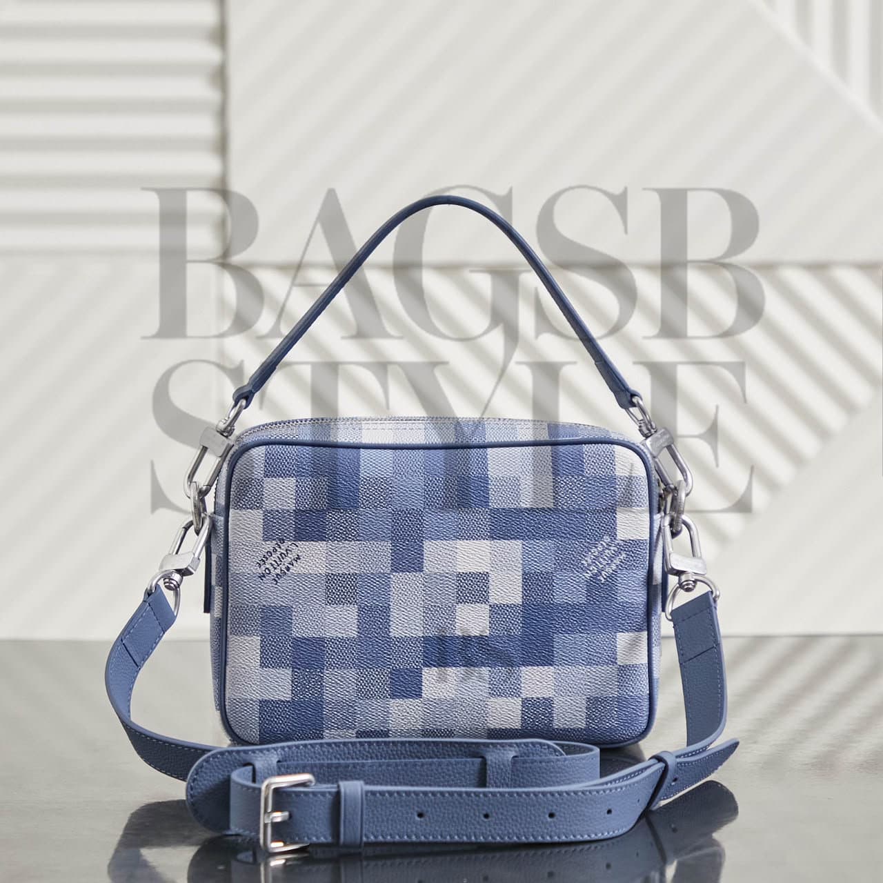 LOUIS VUITTON MASTER PRE-FALL 2026 NIL M28606 (25*17.5*11cm) — Bags