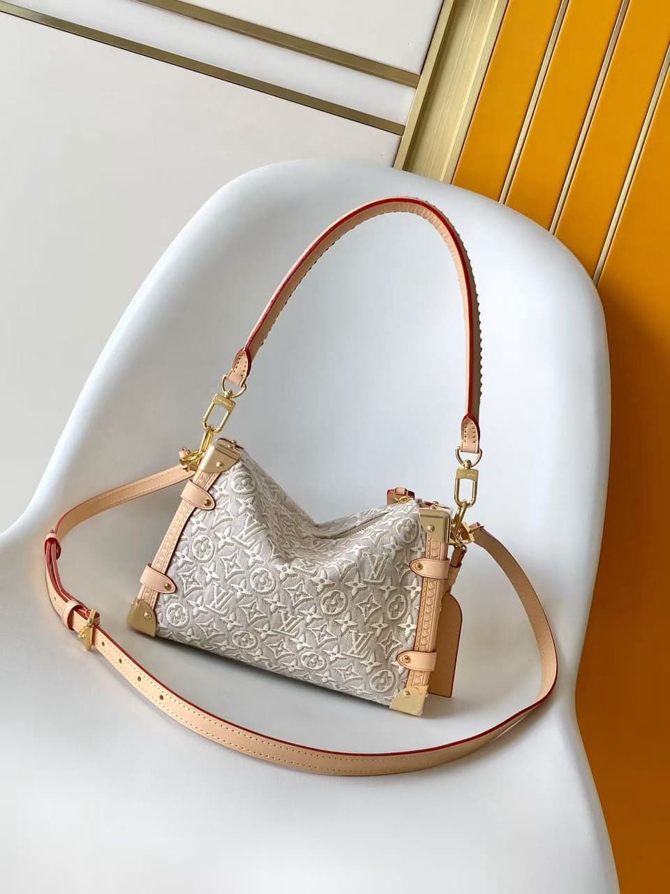 LOUIS VUITTON SIDE TRUNK MM M2A145 (23.5*16*8.5cm) — Bags