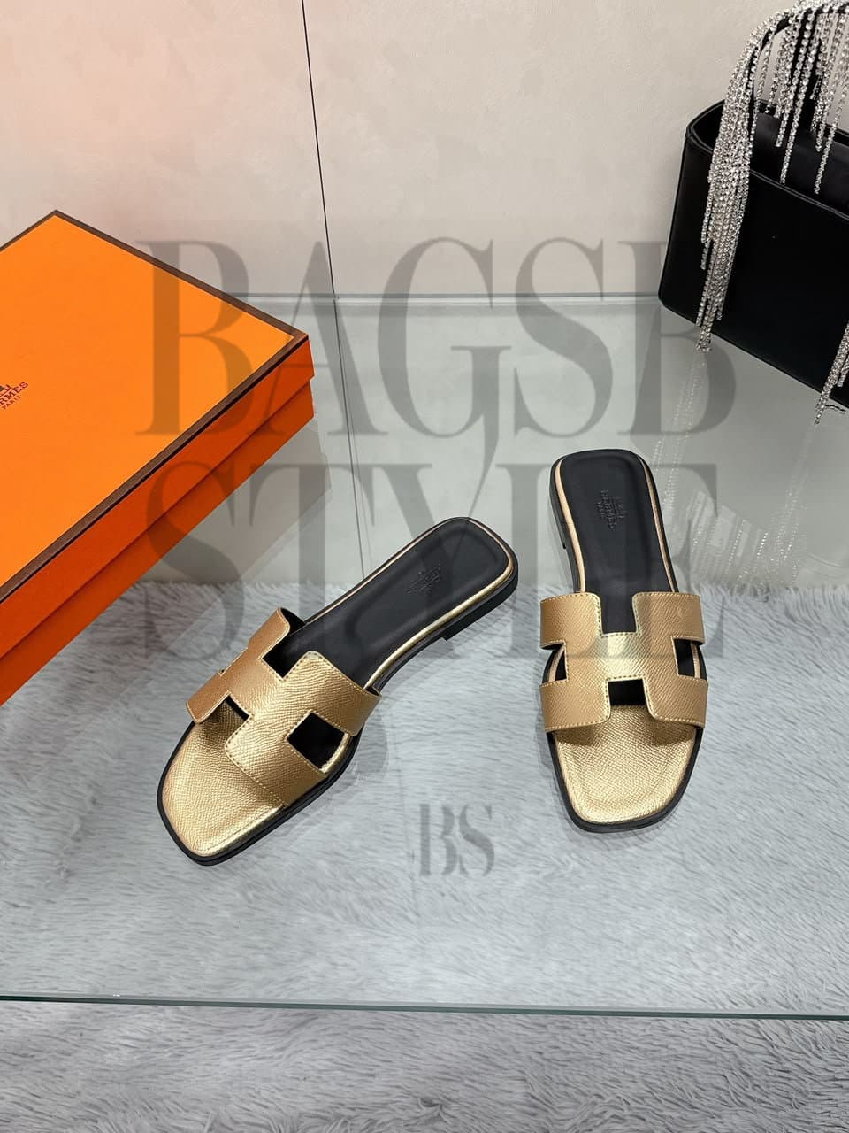 metallic Nappa Oran Sandals