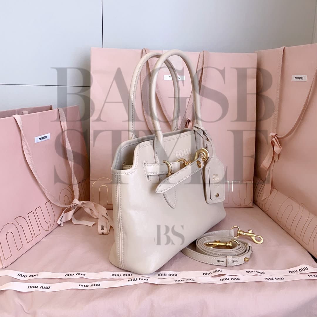 MIU MIU AVETURE TOTE BAG TOP HANDLES STRAP 5BA292 (30*22*10cm) — Bags