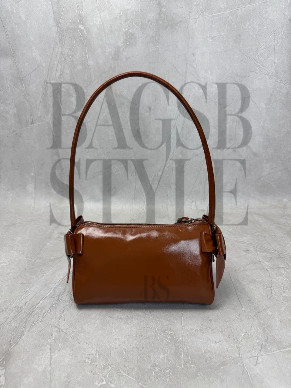 MIU MIU SHINY LEATHER POUCH 5NE029 (21*12.5*9.5cm) — Bags