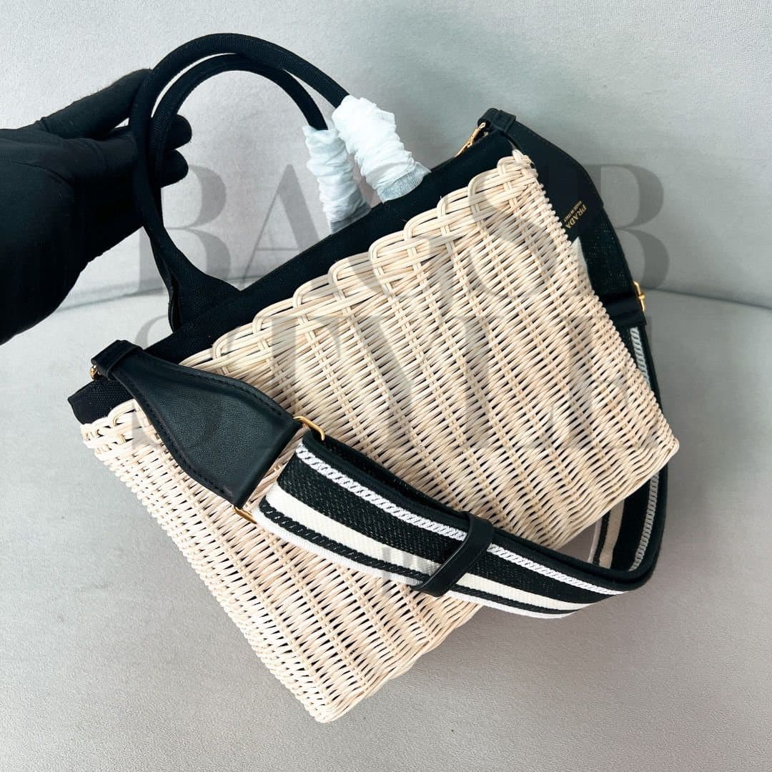 PRADA MEDIUM WICKER AND CANVAS TOTE BAG 1BG835 (26*18*11.5cm) — Bags