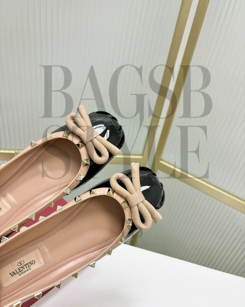 valentino Rockstud Patent Leather Ballerina 3W2S0Hq5Vnw_N71
