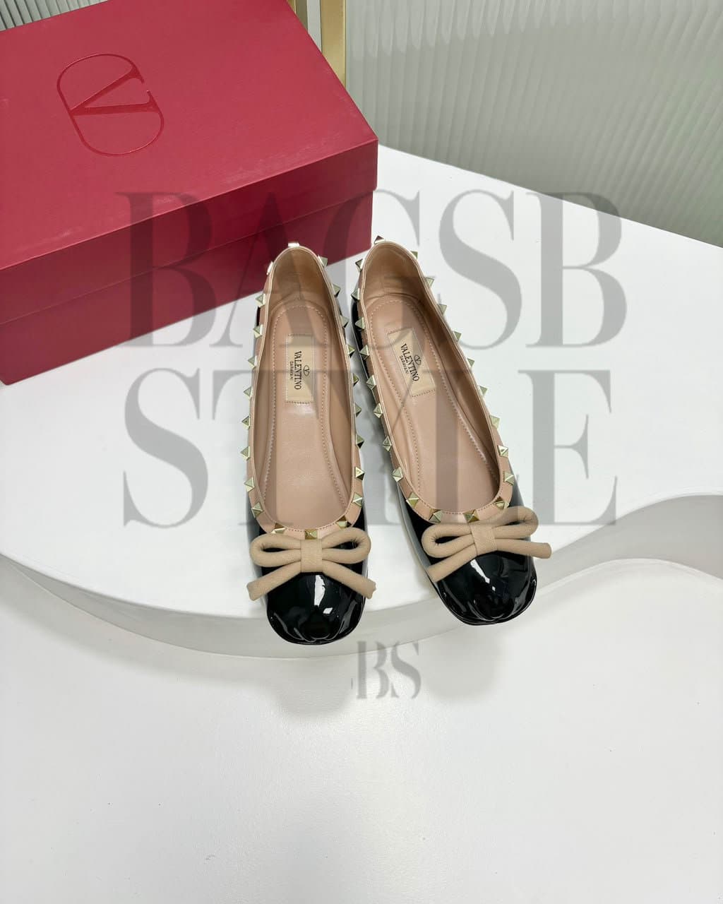 valentino Rockstud Patent Leather Ballerina 3W2S0Hq5Vnw_N71