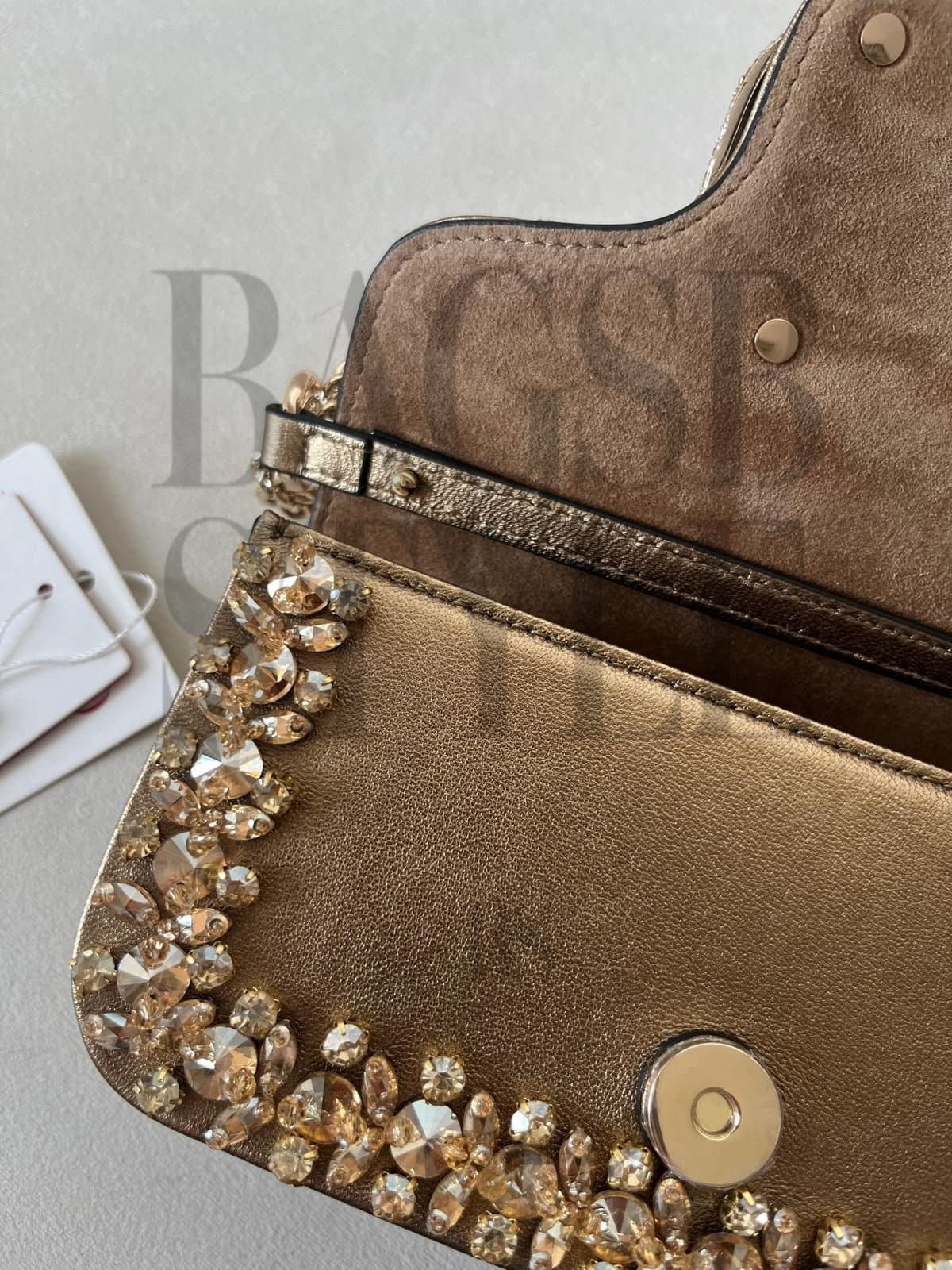 VALENTINO SMALL VALENTINO GARAVANI LOCÒ SHOULDER BAG 5W2B0N86LDPZFA (20 × 11 × 5 cm) — Bags