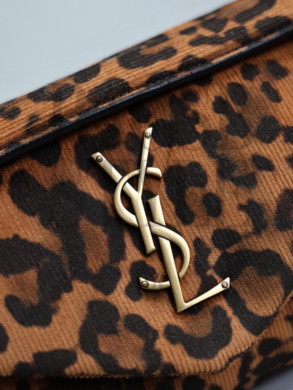 YSL CALYPSO SMALL IN LEOPARD-PRINT CANVAS 734153 (26*14*7cm) — Bags