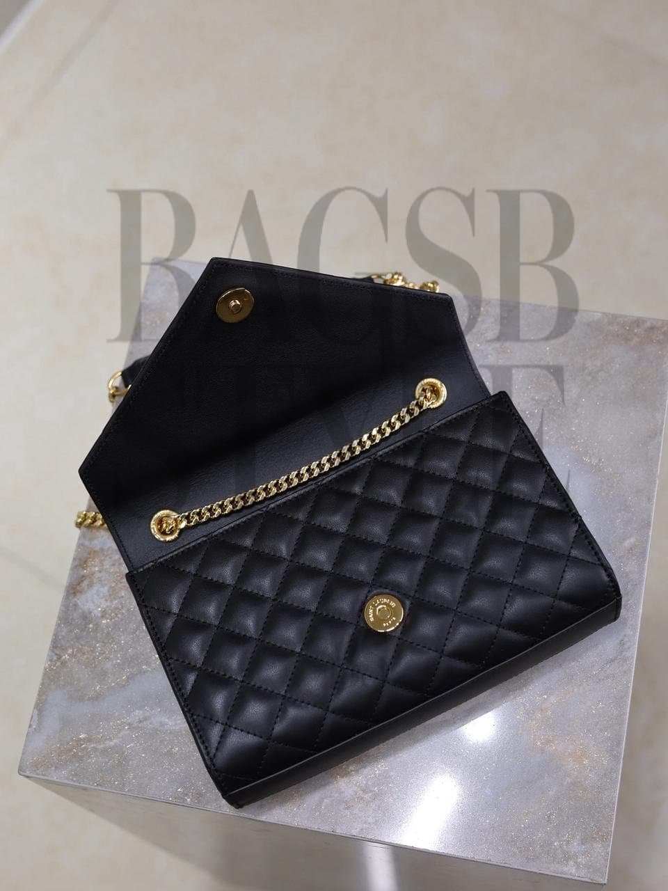 YSL ENVELOPE SMALL IN SMOOTH LEATHER 600195 (21*13*6cm) — Bags