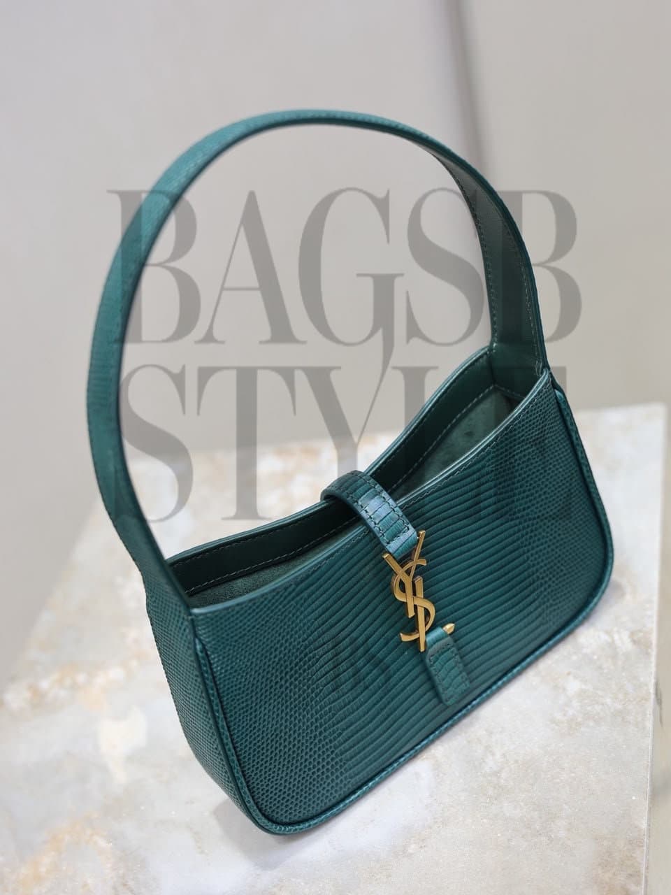 YSL LE 5 À 7 IN LIZARD-EMBOSSED LEATHER 710310 (19*11.5*4.5cm) — Bags