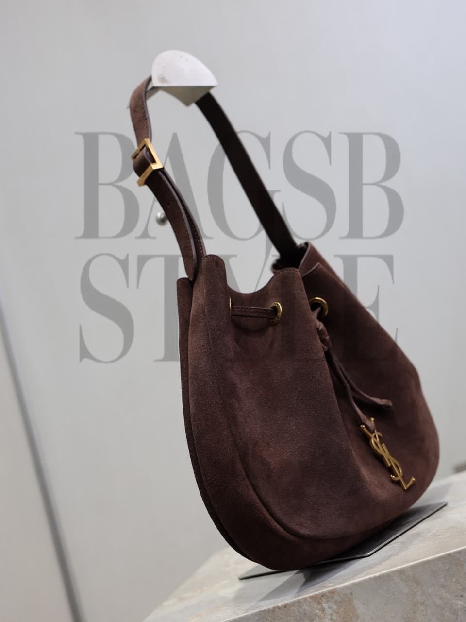 YSL PARIS VII HOBO BAG IN SUEDE 796626 (30*25*3cm) — Bags