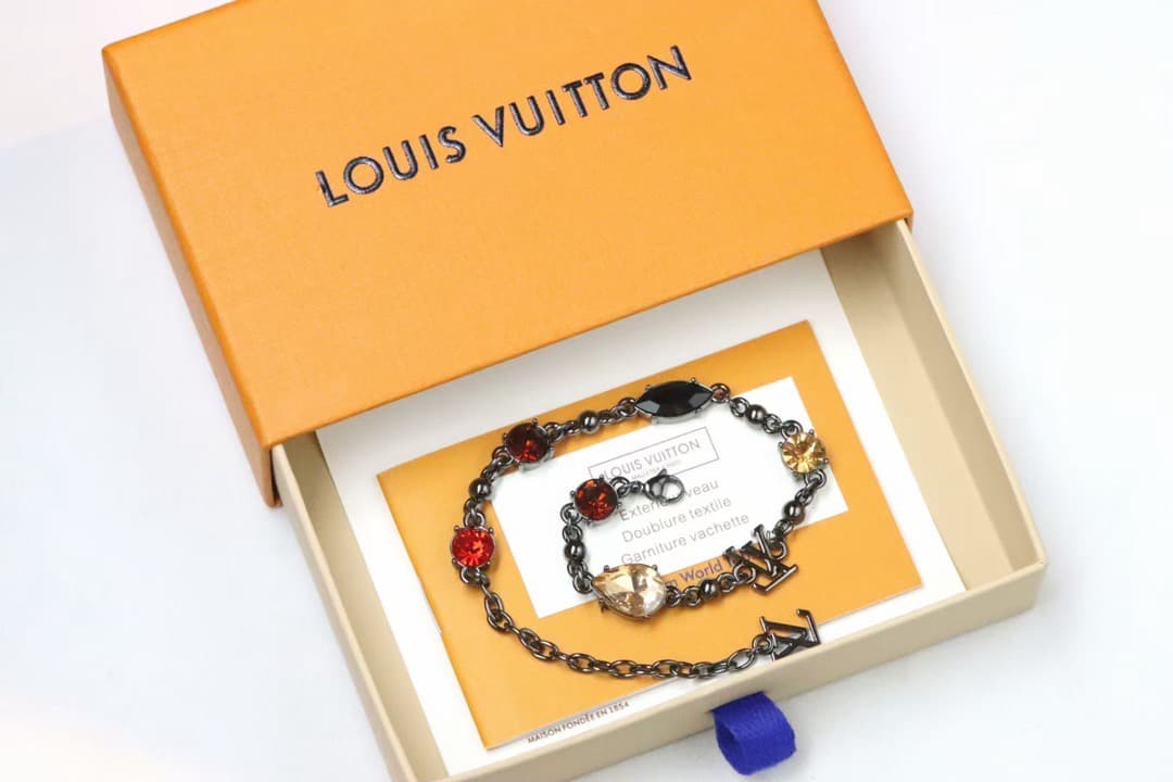 Louis Vuitton LV Light Crystal Couple Bracelet – Premium Luxury Designer Jewelry — Accessories