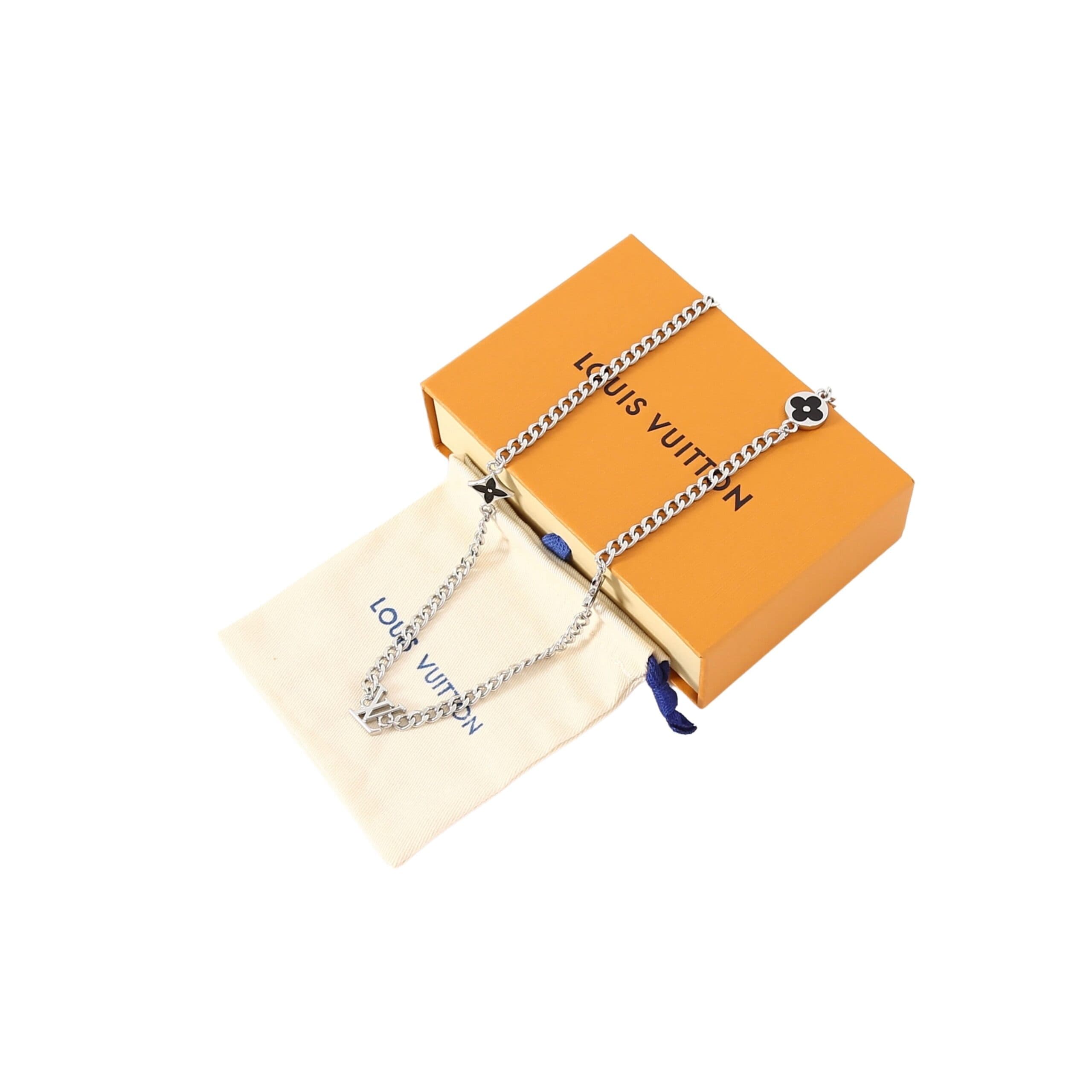 LV Spike Charms Floral Four-Leaf Clover Necklace — Accessories